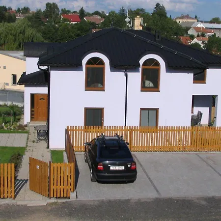 Lilie Guest house 3*