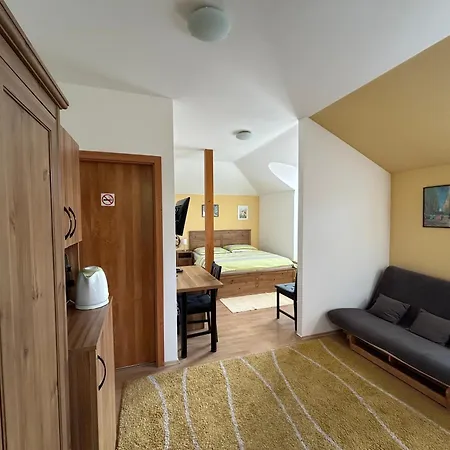 Lilie 3* Litomysl