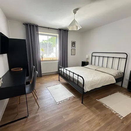 Lilie Guest house