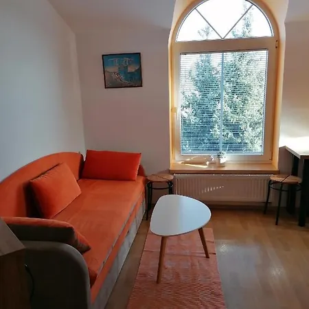 Lilie Guest house